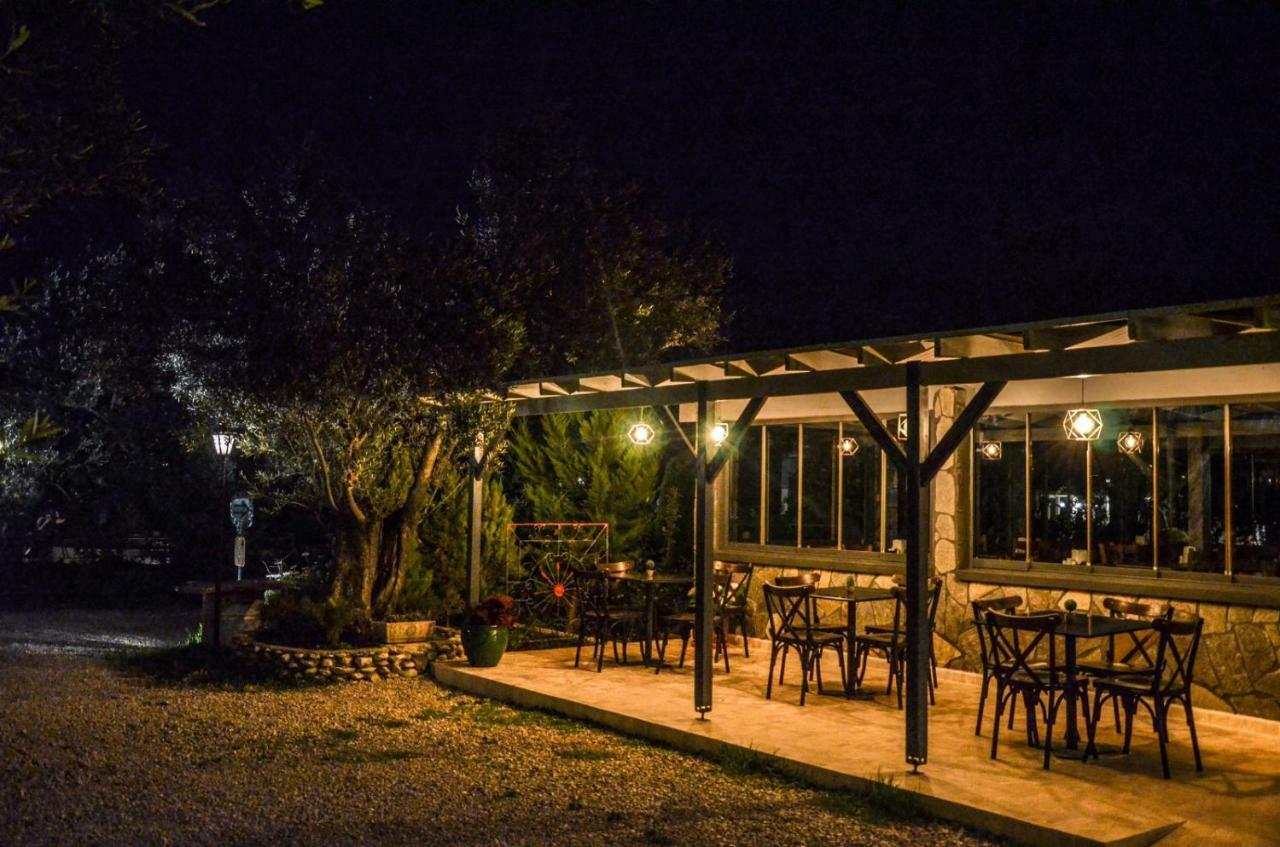 Ergul Motel Küçükkuyu Eksteriør bilde